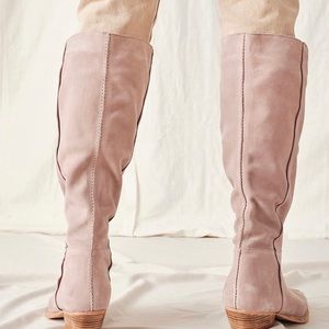 Sway low slouch boot